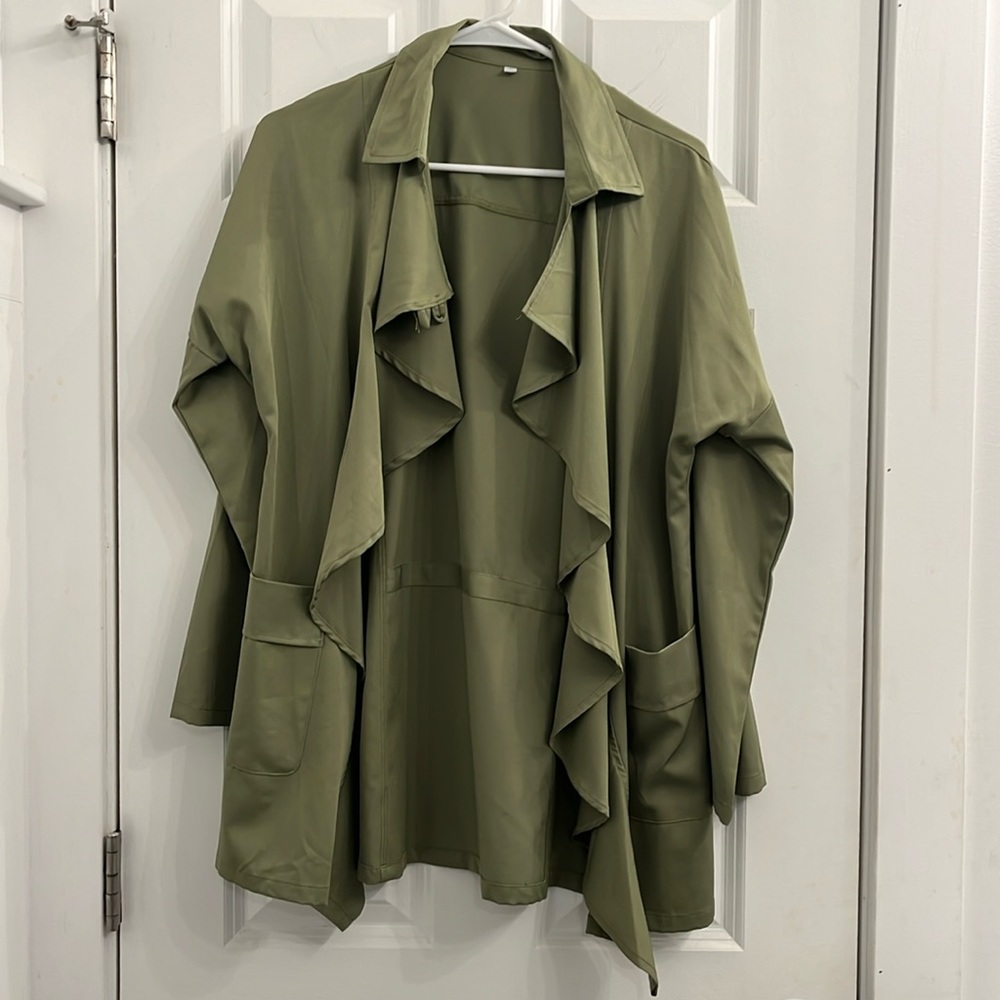 Women’s Green Cardigan/Jacket